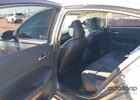 2022 Nissan Altima Sr Fwd z USA, uszkodzony, nr VIN 1N4BL4CV2NN417361